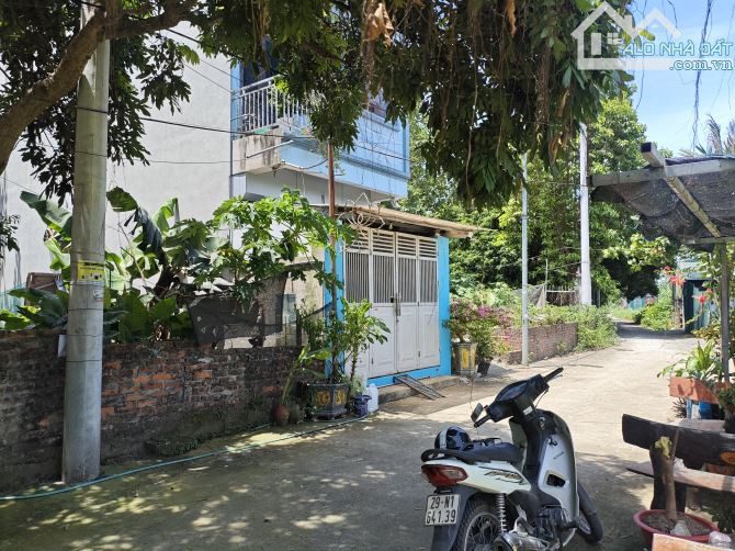 Bán đất Phú Thị view hồ, giáp dự án Riverside Phú Thị. 50m2 đường thông ô tô
