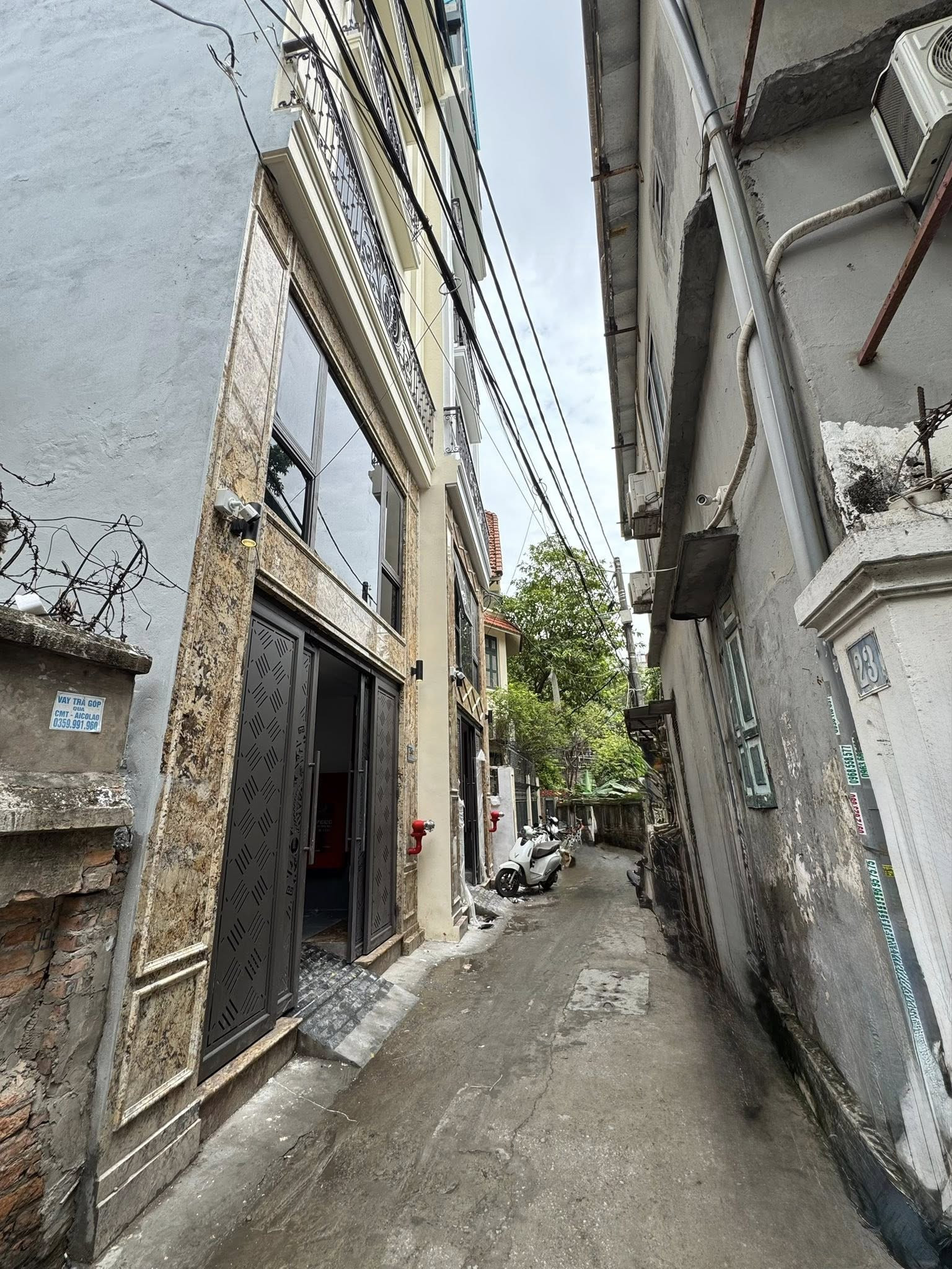 BÁN TÒA NHÀ CHDV ĐƯỜNG YÊN HÒA. CẦU GIẤY. 82M2 - 7 TẦNG. THANG MÁY. 17 PHÒNG KHÉP KÍN.