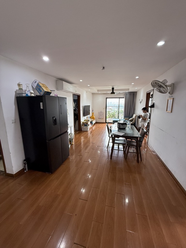 Bán nhà 104m² ngang 10m giá 6.1 tỷ Phường Hoàng Mai