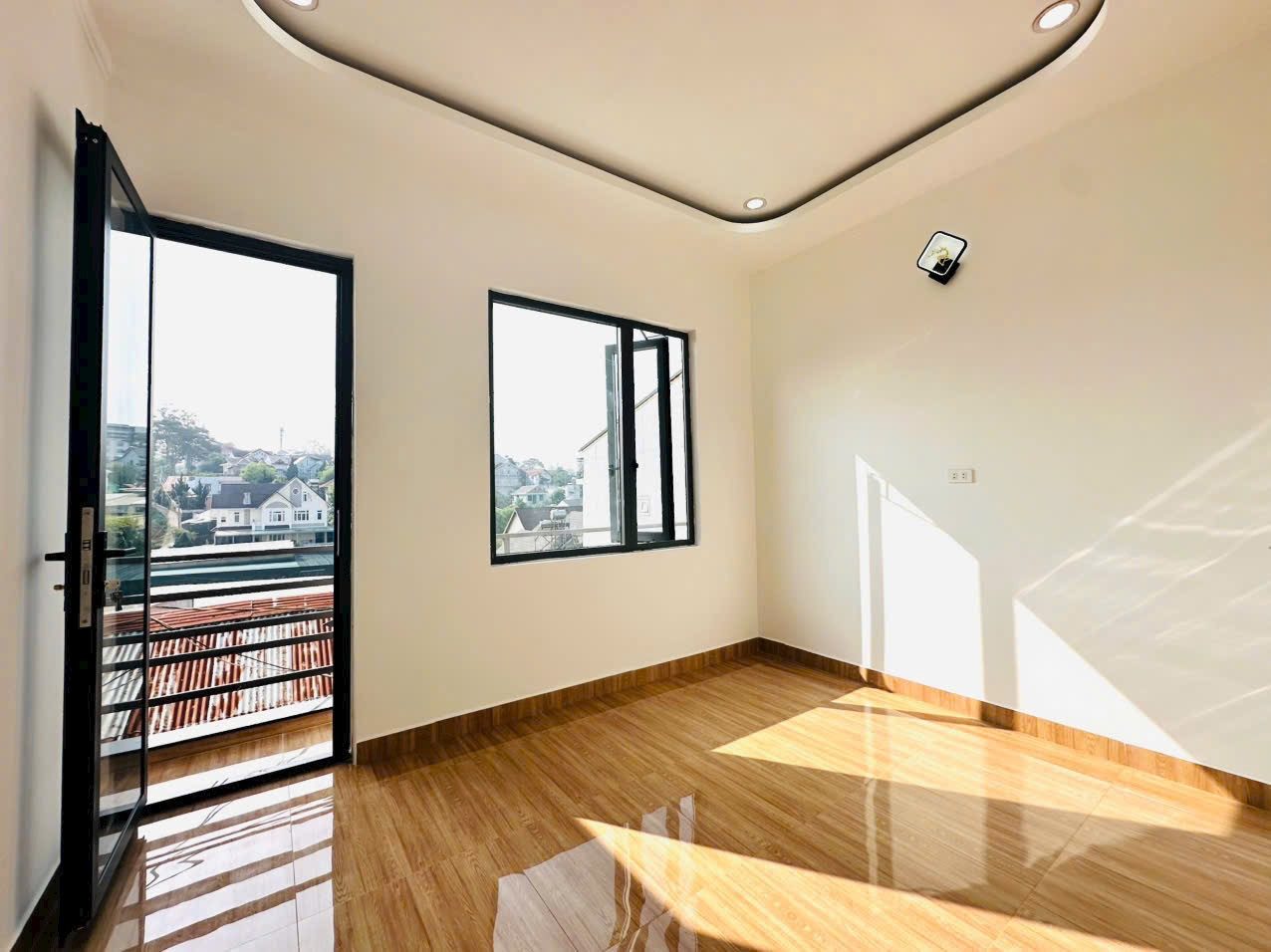 Nhà Yersin phường Xuân Hương - Đà Lạt kiên cố mới tinh giá tốt