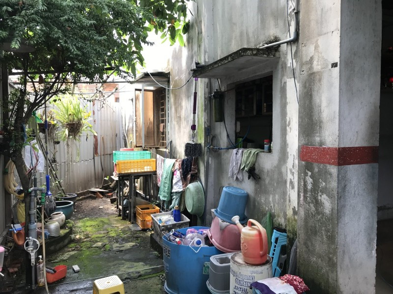 HẺM NHỰA XE HƠI - HẺM THÔNG - VUÔNG VỨC