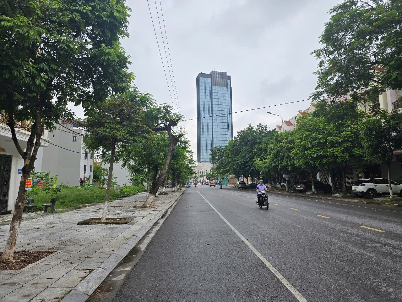 Bán đất mặt đường hàn thuyên gần ngã 6 Vincom Bắc Ninh