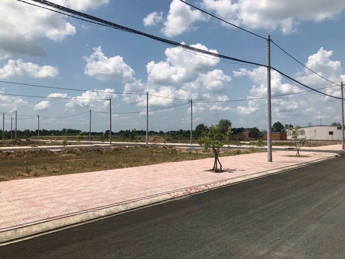 ĐẤT ĐẸP – GIÁ TỐT CẦN BÁN Lô Đất Tại Thị Trấn Đức Hòa, Huyện Đức Hòa, Long An.