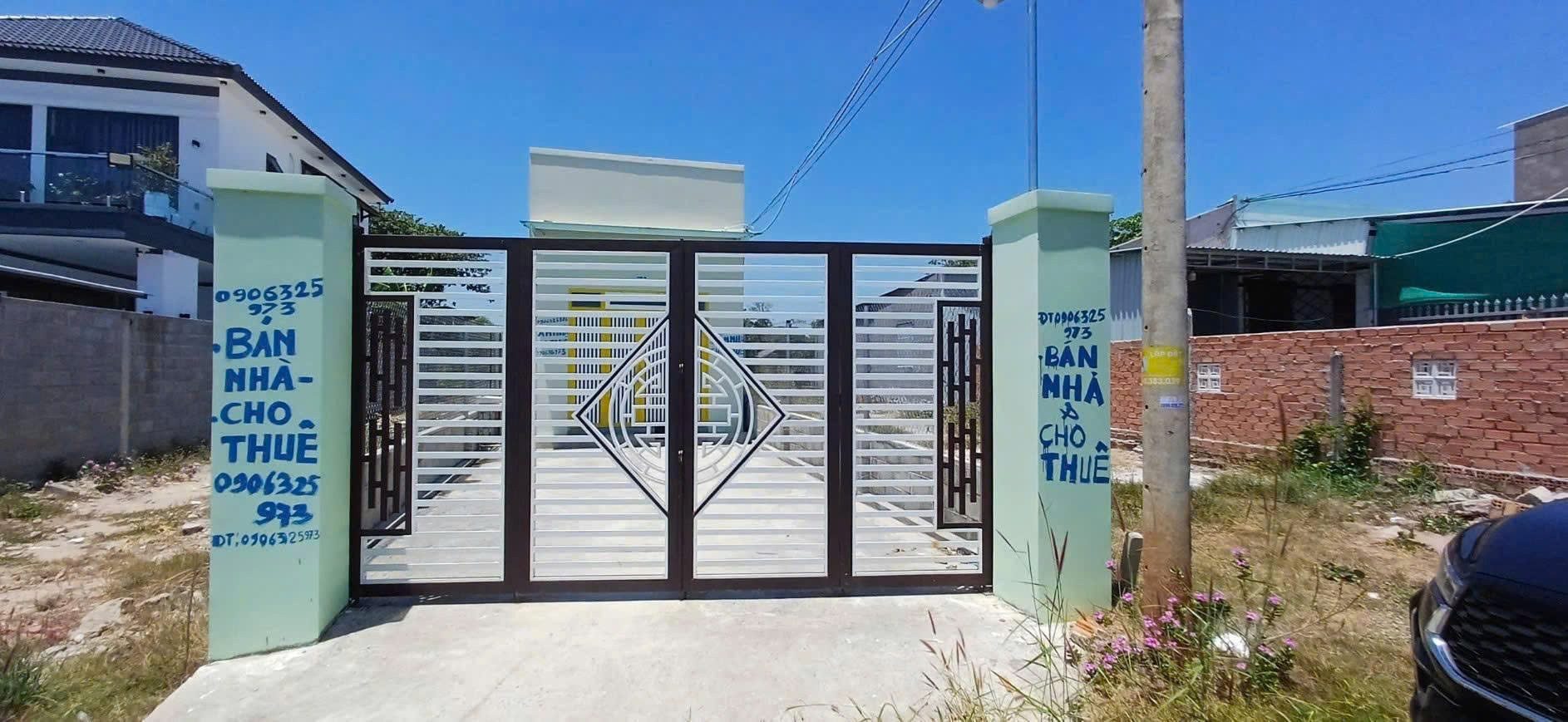 Gia đình em cần bán nhà ở xã Phước Tân, huyện Xuyên Mộc, tỉnh B.Rịa Vũng Tàu,