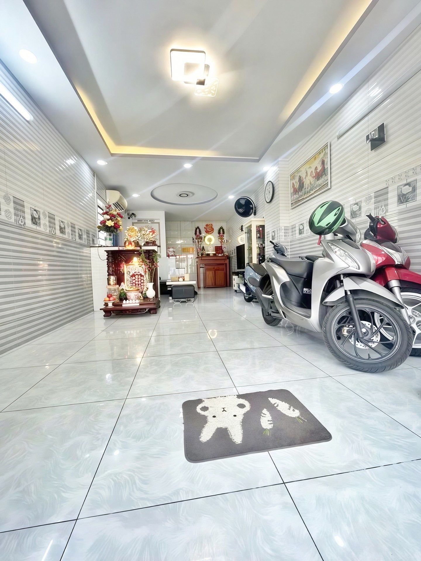 BÁN NHÀ HỒNG BÀNG QUẬN 11 66.2M2 3 TẦNG GIÁ 11.5 TỶ XE HƠI ĐẬU CỬA NGÀY ĐÊM
