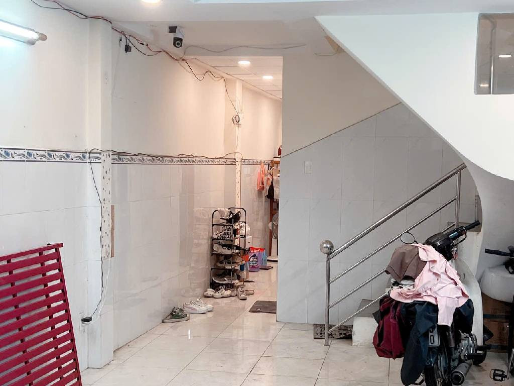 BÁN NHÀ DƯƠNG BÁ TRẠC PHƯỜNG 1 QUẬN 8 47M2 4 PHÒNG NGỦ 5.X TỶ KHU DÂN CƯ