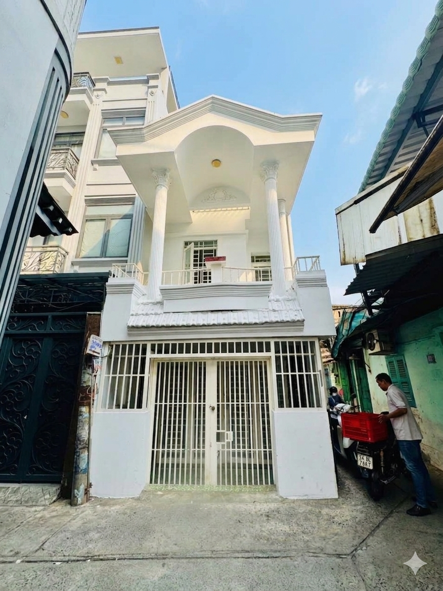 ‎LÔ GÓC SÁT NGUYỄN VĂN CỪ QUẬN 5 - 48M2 - NGANG 4M - DƯƠNG BÁ TRẠC QUẬN 8