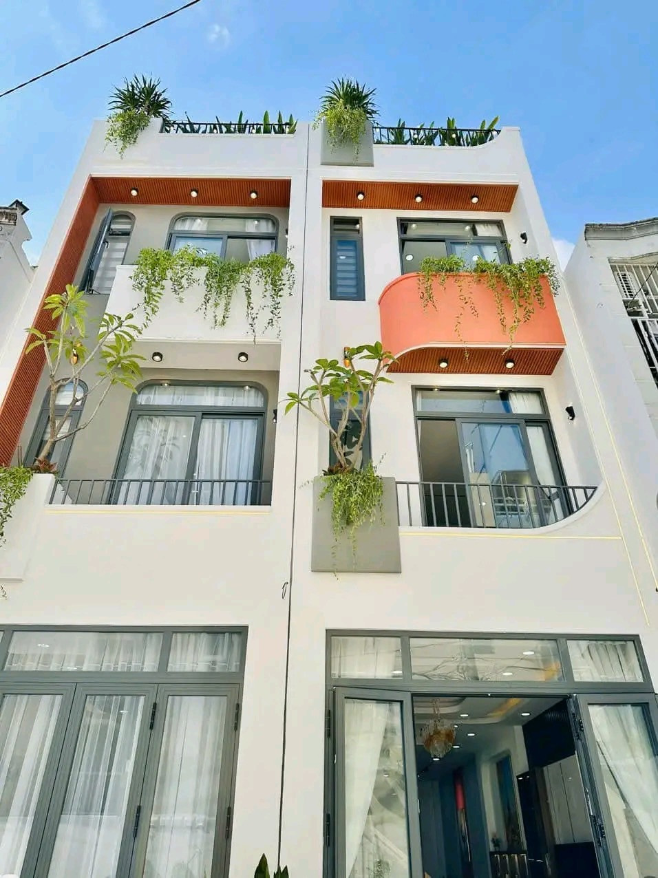 Bán nhà 40m2 giá 3tỷ150tr siêu đẹp Lê Hồng Phong, Phường 2, Quận 5.