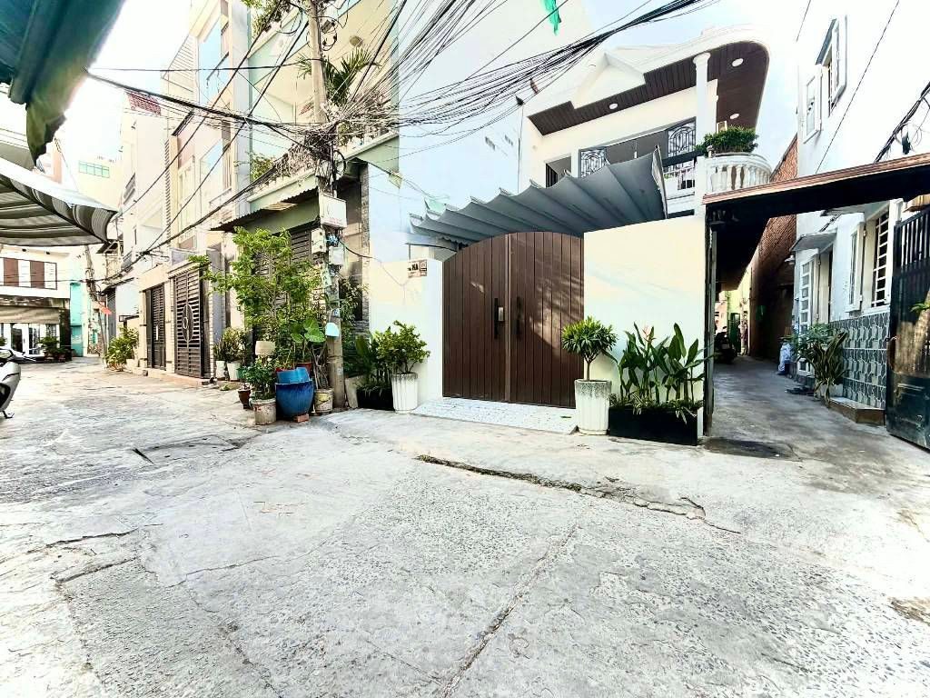 CĂN GÓC 3 MT, KHÔNG LỘ GIỚI, GẦN CHỢ RẠCH ÔNG, 120M2, NGANG 5M, SÁT MẶT TIỀN, SHR