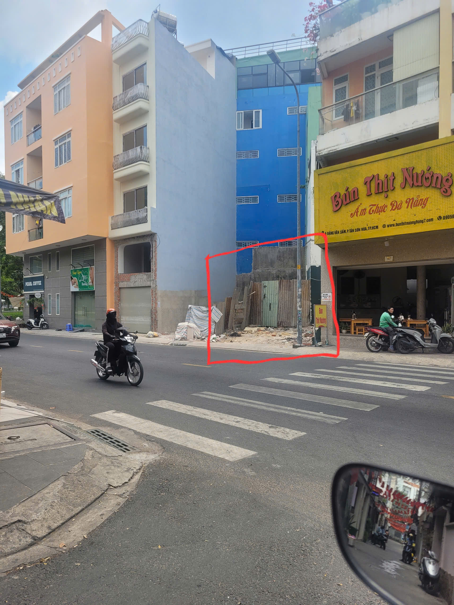 ĐẤT MẶT TIỀN ĐƯỜNG ĐẶNG VĂN SÂM, TIỆN XÂY DỰNG. DT 37.41M2, SHR, CHỈ 11.6 TỶ. LH:0906242673.