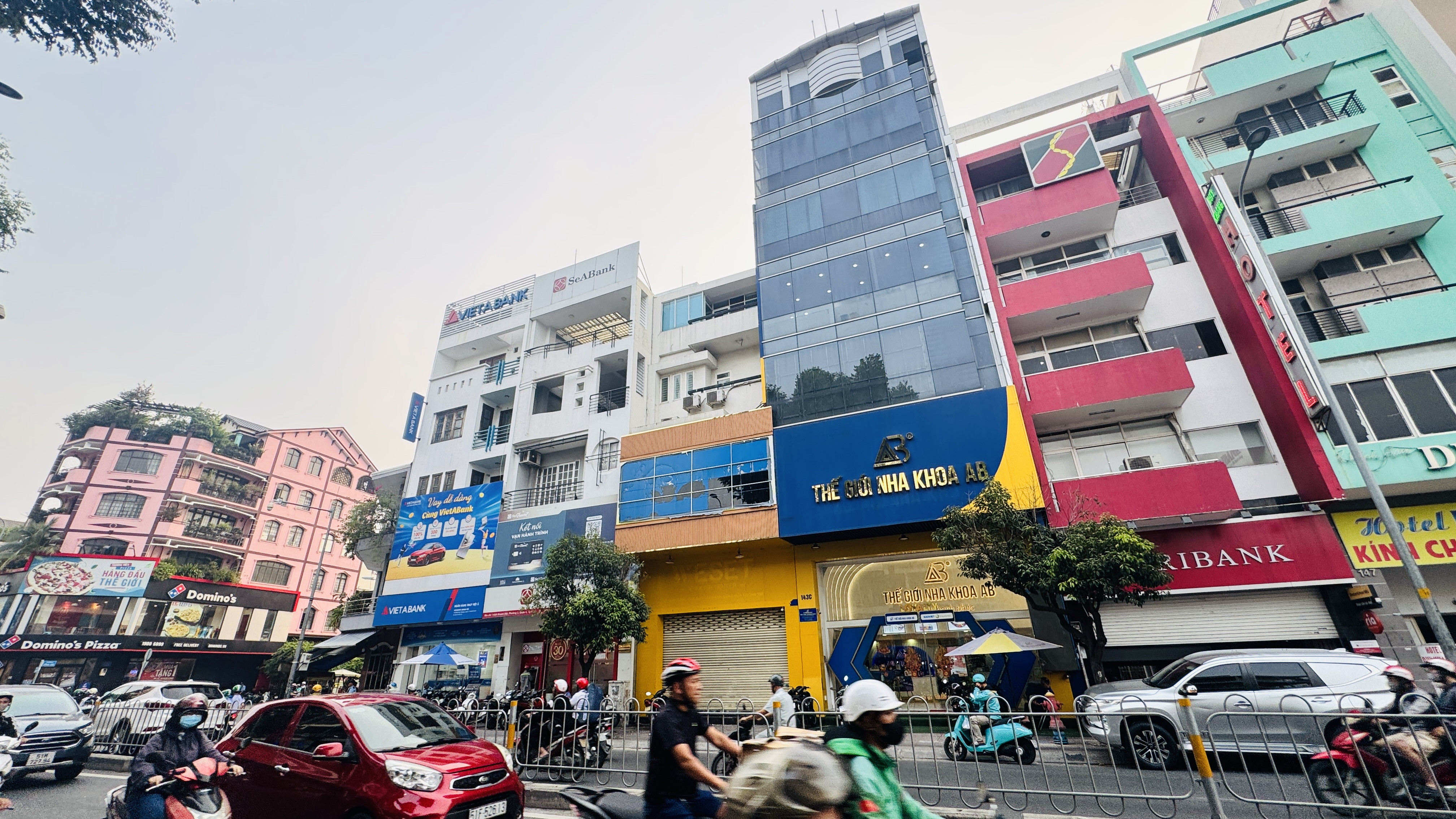 CHO THUÊ NHÀ MẶT TIỀN KHÁNH HỘI 4 LẦU QUẬN 4
