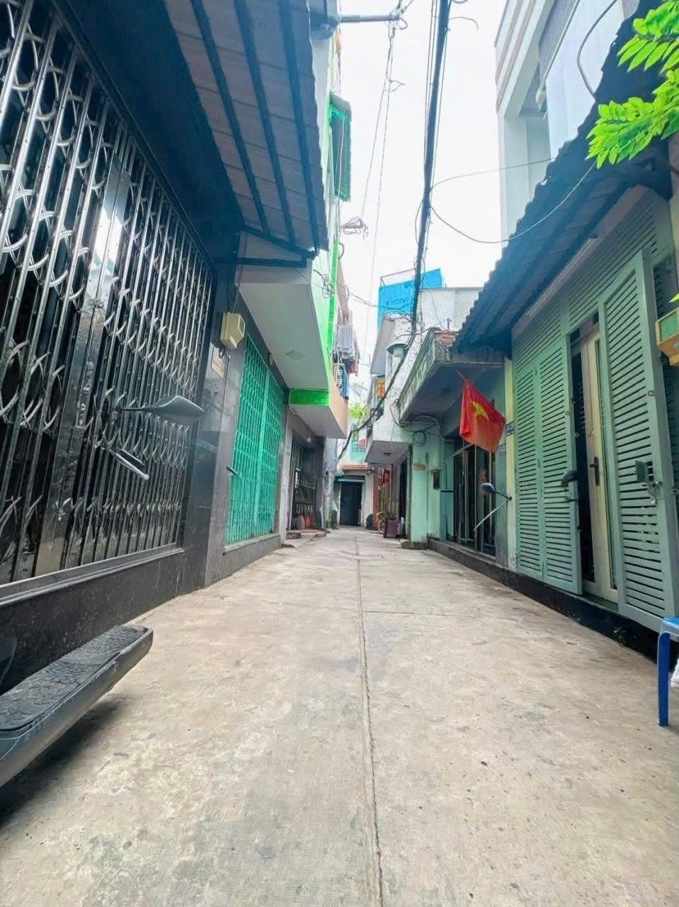 CHỈ 2,38 TỶ CÓ NGAY NHÀ 3 TẦNG - ÂU DƯƠNG LÂN - 2 PN - KDC HIỆN HŨU - DTSD 31M2 - NGAY TRUNG TÂM Q8
Bán Nhà riêng 18m² thổ cư 18m² giá 2.38 tỷ tại Phường 03 Quận 8 TP. Hồ Chí Minh