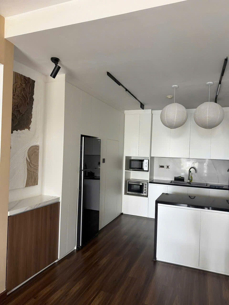 BDS HVL [NC] Cần cho thuê căn gốc Chung cư Saigon royal quận 4 …  3 phòng - giá 55 triệu .. Nhà đang trống dọn vào ở liền được …