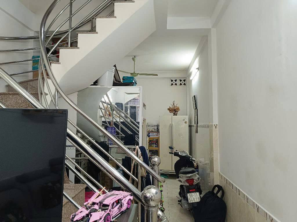 QUẬN 8.  BÁN NHÀ ÂU DƯƠNG LÂN.P CHÁNH HƯNG.CHỈ 6,6 TỶ CÓ NGAY NHÀ ĐẸP GẦN TRUNG TÂM .DT 40M2