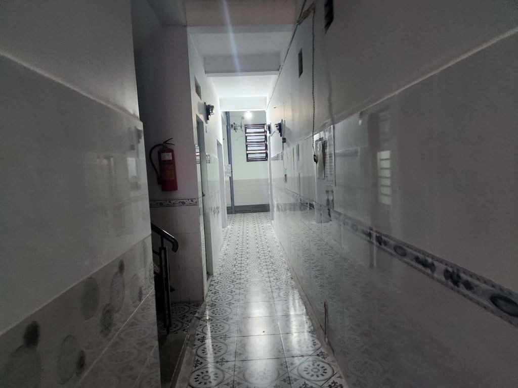 BÁN CHDV KẾ PHẠM THẾ HIỂN QUẬN 8 132M2 14.9 TỶ THU 55 TRIỆU NGANG 8.44M 16 PHÒNG