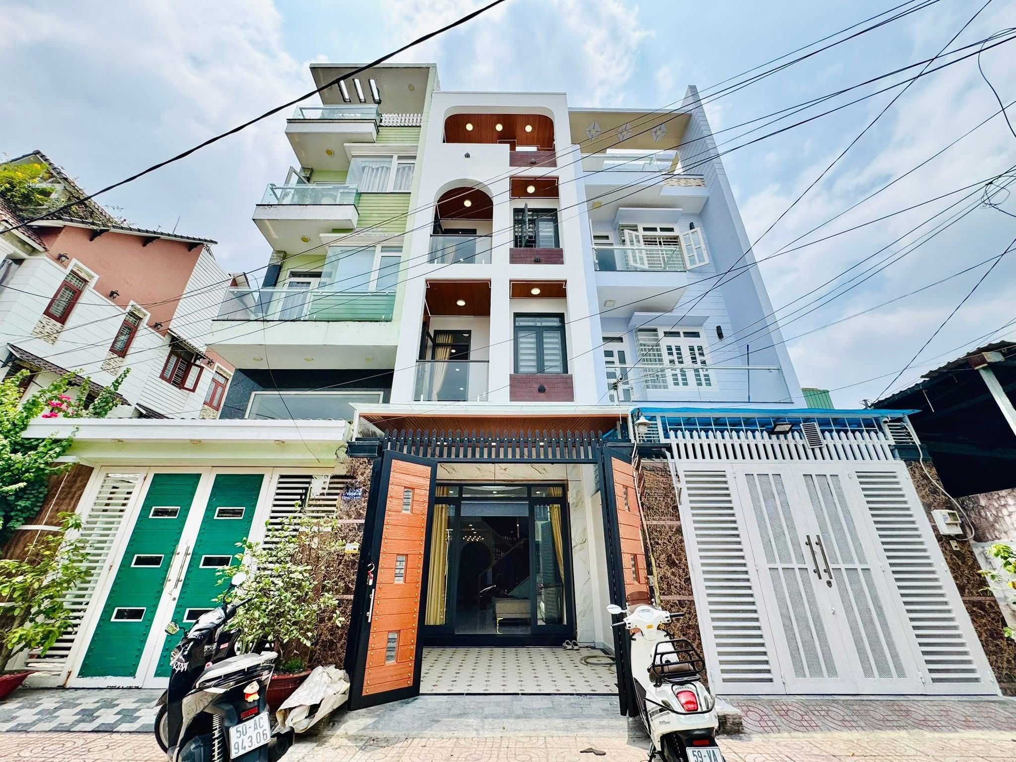 Bán nhà hẻm 306 Nguyễn Thị Minh Khai, Q3. Giá 4 tỷ 8. 81m2(5x16.2). Sổ hồng chính chủ, nhà đang có hợp đồng thuê 23tr/tháng