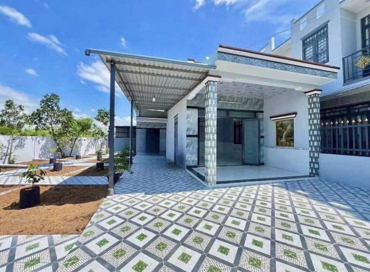 BÁN NHÀ VƯỜN SÀI GÒN – DIỆN TÍCH RỘNG, KHÔNG GIAN XANH, PHÙ HỢP NGHỈ DƯỠNG VÀ AN CƯ