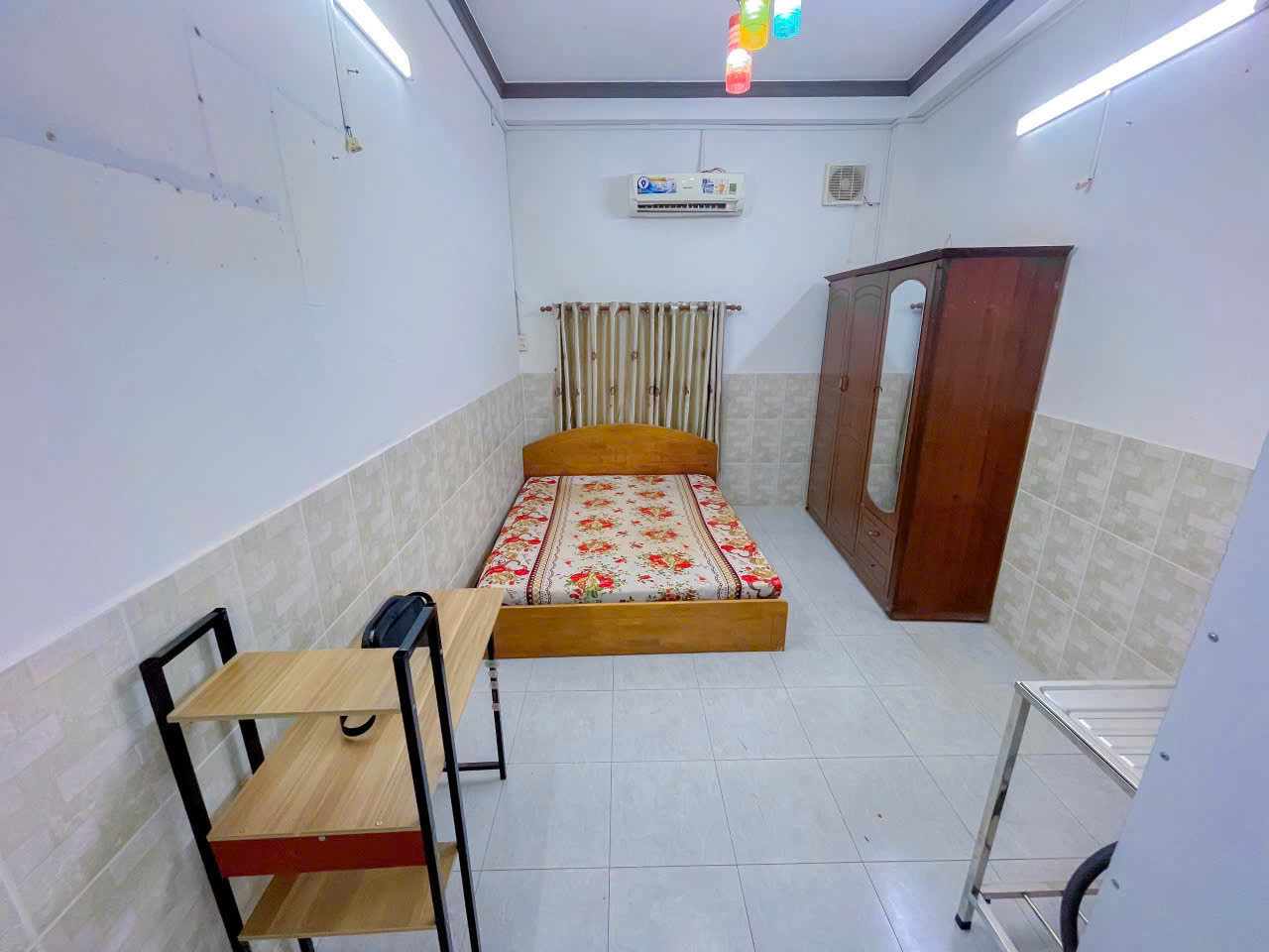Phòng 62/ Trần Bình Trọng Bình Thạnh 30m2 FNT cao cấp. Giá 4,5 triệu/ tháng