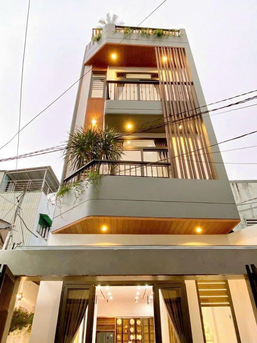 Bán nhà riêng 63m2 Hồng Bàng, P6, Q11. Xây 1 trệt 3 lầu. Sổ riêng, hoàn công đủ