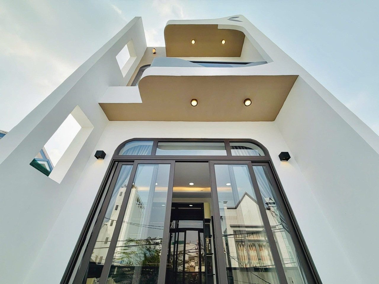 Cô 3 ký gửi bán gấp nhà đẹp 3tỷ250tr/88m2 ngay Hoàng Đức Tương,Quận 11.Có SHR,ngân hàng hỗ trợ vay