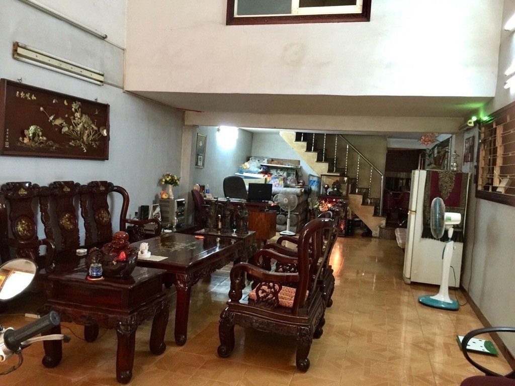 BÁN NHÀ LÝ NAM ĐẾ QUẬN 11 71M2 4 TẦNG 10.5 TỶ DÒNG TIỀN 17 TRIỆU THÁNG