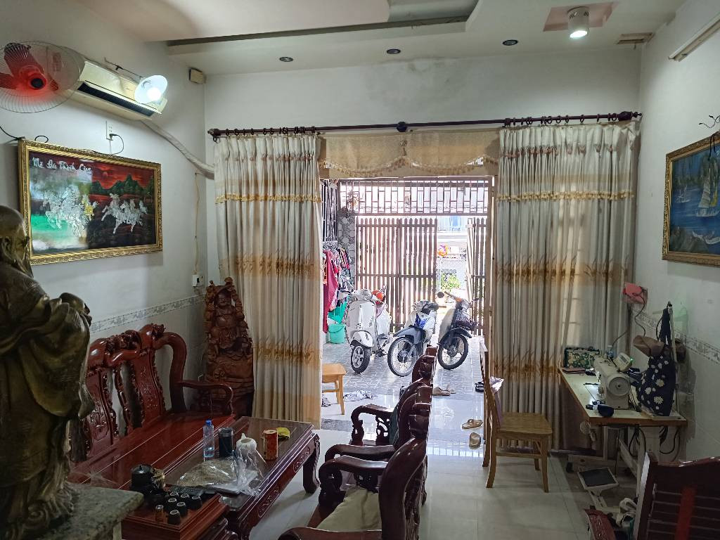 5,5T, NHÀ HẺM XE HƠI 1 XẸT, GẦN MẶT TIỀN, HẺM 2873 PHẠM THẾ HIỂN, P.7, QUẬN 8, 40M2