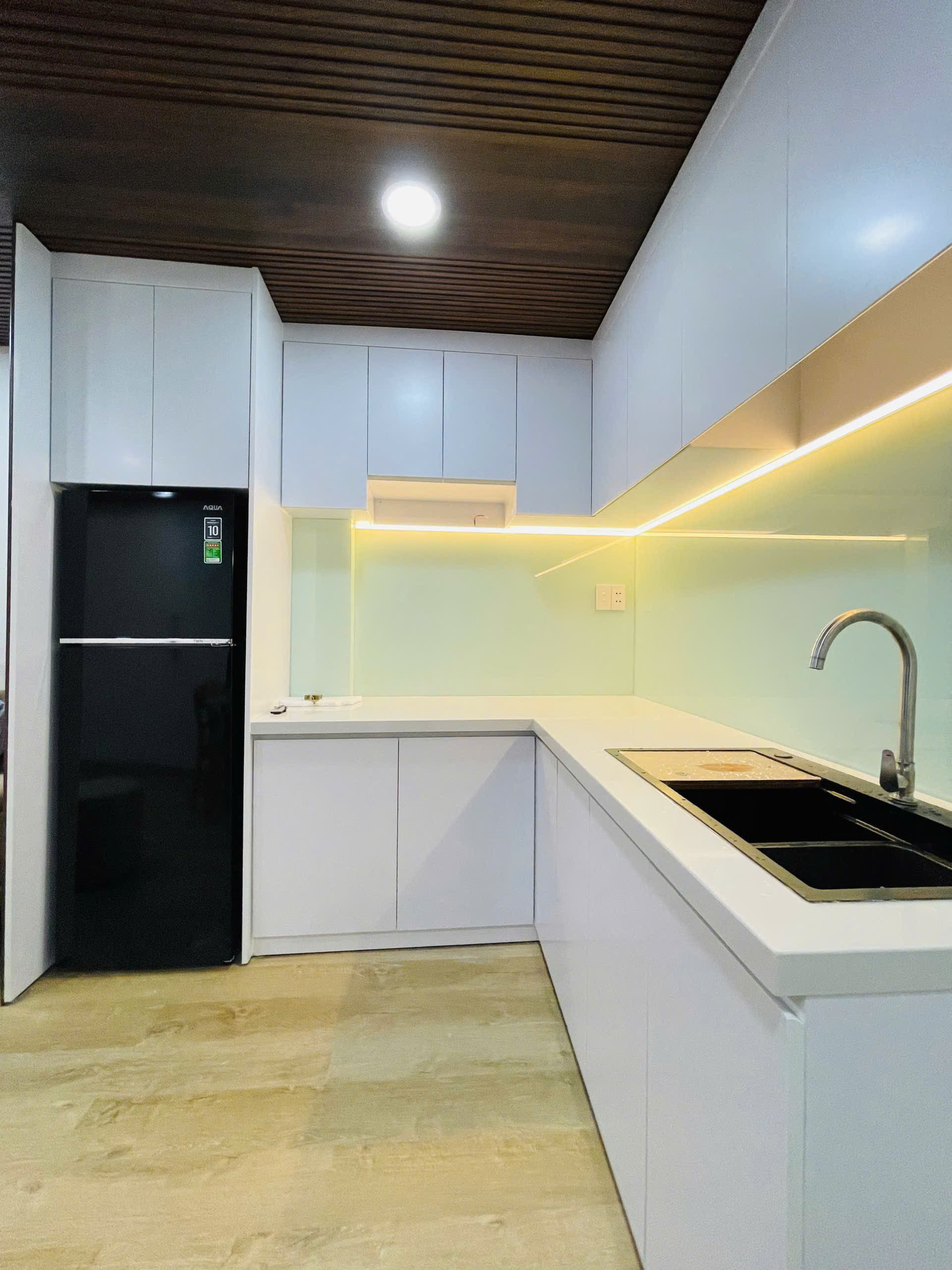 Nhà giá tốt mua ngay giá hời, Hoàng Hoa Thám, Bình Thạnh 37m² 4PN 4WC 105tr/m² có thể dọn vào trước tết.