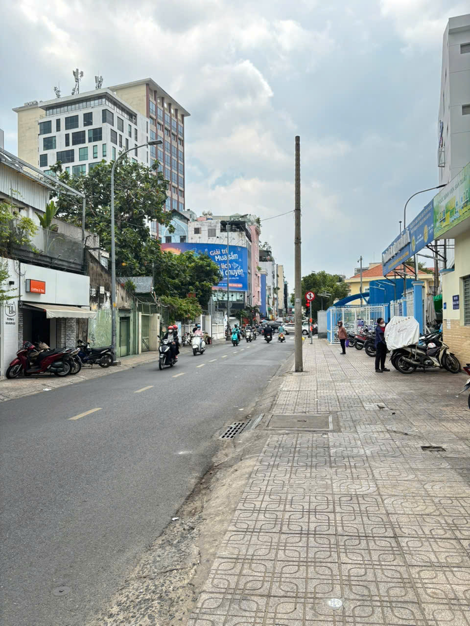 NHÀ ĐẸP TRUNG TÂM P. XUÂN HÒA, QUẬN 3, NGANG 9M HIẾM CÓ, 4 TẦNG BTCT, SÁT MẶT TIỀN SHR