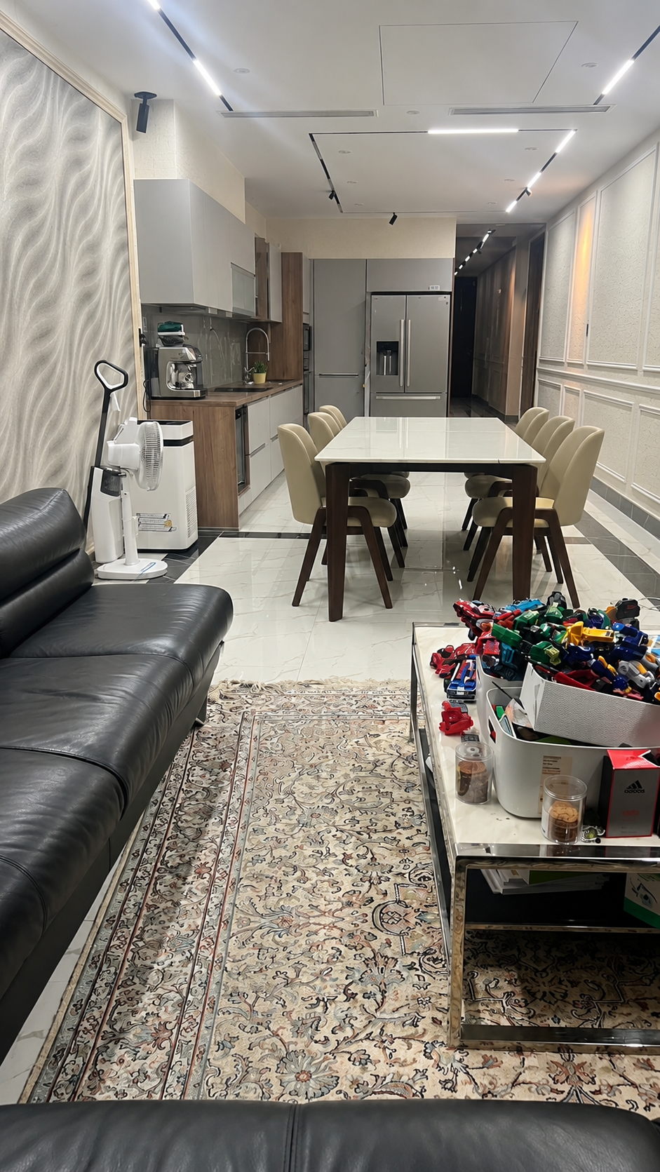 NHÀ MỚI 3 PHÒNG NGỦ HẺM 242 TÔN ĐẢN QUẬN 4