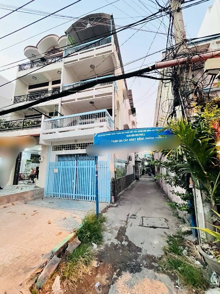 NHÀ NGUYỄN DUY – Q8 | HẺM XE HƠI – CÁCH MT 20M 🍀
🏠 1 trệt 1 lầu – 3PN (có phòng dưới trệt)
📐 31.1m² – nở hậu 5.41m – DTS ~52m²
📜 SHR – hoàn công đủ – công chứng ngay

💰 Giá: 3.990 TỶ (còn TL)
📍 P. Phú Định, Q.8 – gần Cầu Nhị Thiên Đường