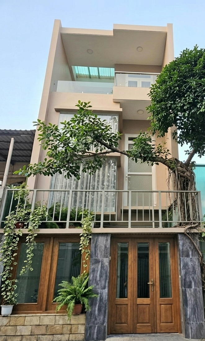 HẺM XE HƠI THÔNG GẦN CHỢ TB - 4*18*3TẦNG - 4PN KHÉP KÍN - CHỈ 3PHÚT ĐẾN ĐH BÁCH KHOA - 5PHÚT ĐÊN CĐ LÝ TRỌNG - 2PHÚT ĐÊN ĐH VĂN HIẾN - CHỈ 100TRẸO/M2 (2/351)

📞 Liên hệ xem ngay: 0902 106 911