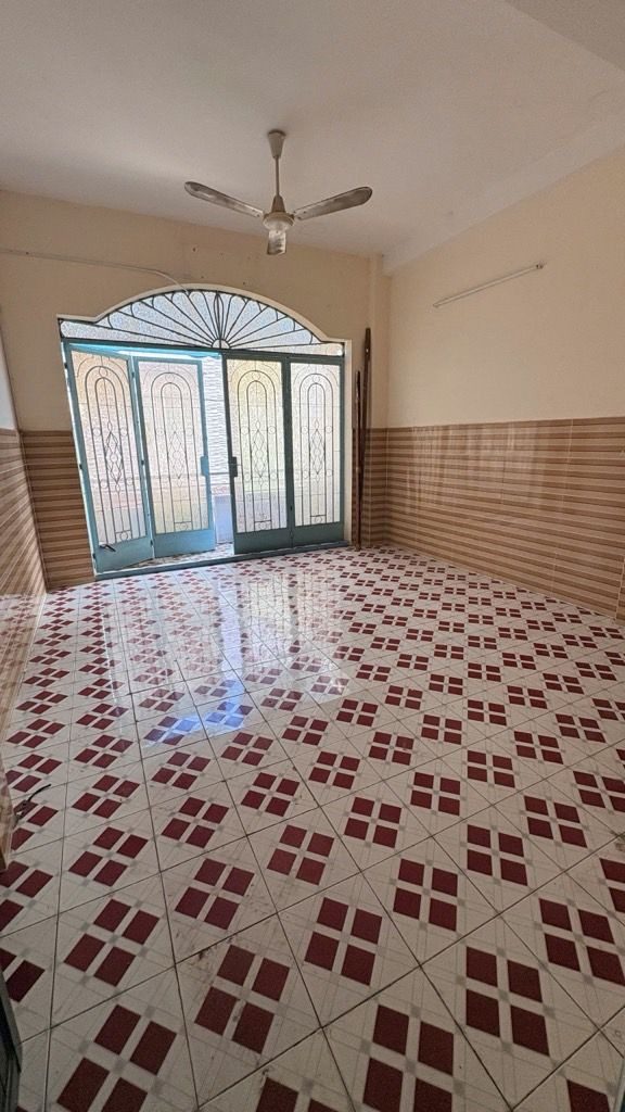 BÁN NHÀ KẾ HỒNG BÀNG BÌNH TÂY QUẬN 6 52M2 3 TẦNG BTCT 6.38 TỶ XE HƠI GẦN NHÀ