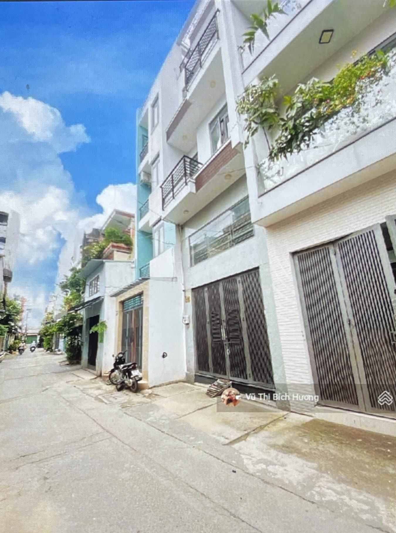 Hẻm xe tải, kinh doanh, văn phòng, hẻm 752 Lạc Long Quân. Thông sang Nguyễn Thị Nhỏ, Trần Văn Hoàng