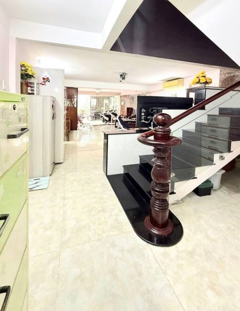 ÂU CƠ - LẠC LONG QUÂN - HẺM 6m THÔNG - 4*14*3TẦNG - NỞ HẬU - 4PN KHÉP KÍN - BAN CÔNG THÔNG THOÁNG CHO MỖI TẦNG - 💰 6Đ hơn xíu. (B265)

📞 Liên hệ xem ngay:
OCHÍNOHAI
1O6
CHÍN11