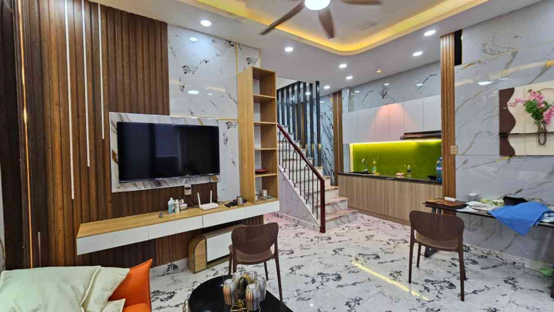 🏡 NHÀ ĐẸP FULL NỘI THẤT – GẦN MAQJT TIỀN ÂU CƠ – 3PN CHỈ NHỈNH 4 TỶ 🔥