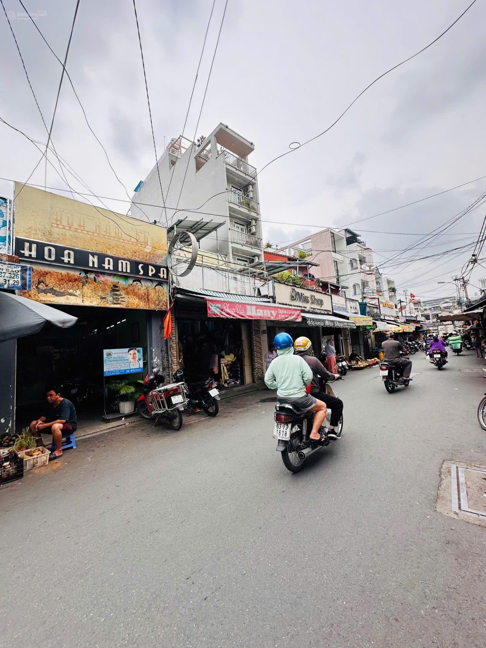BÁN NHÀ MẶT TIỀN TRẦN HỮU TRANG – PHÚ NHUẬN- 37 TỶ