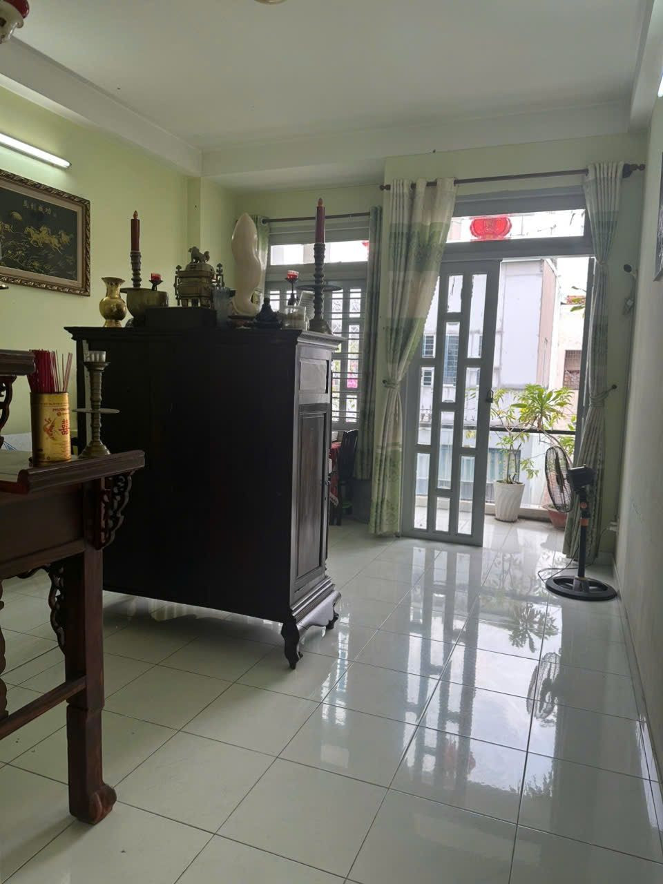 NHÀ TRUNG TÂM P10, TÂN BÌNH- GẦN NI SƯ HUỲNH LIÊN - HỒNG LẠC- ÂU CƠ - HẺM XE HƠI – 118M² – 3 TẦNG 6PN – CHỦ THIỆN CHÍ GIẢM CÒN 12TỶ8