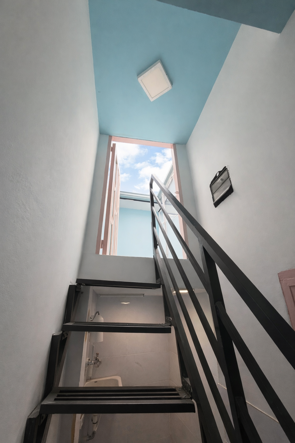 NHÀ TÂN BÌNH. GIÁ BÌNH TÂN. 3 TY/24.6M2. NHANH KHÁCH ƠI