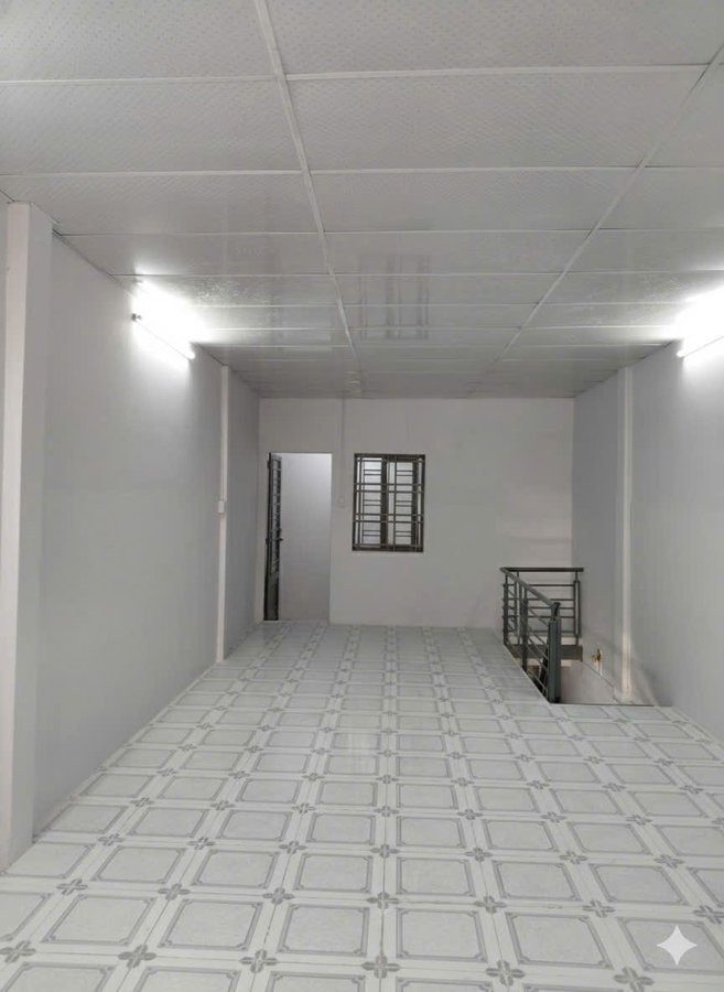 Bán Nhà Ni Sư Huỳnh Liên - Tân Bình - Hẻm Ô Tô - 2 Tầng - 45M2 - Giá 5.9 Tỷ
