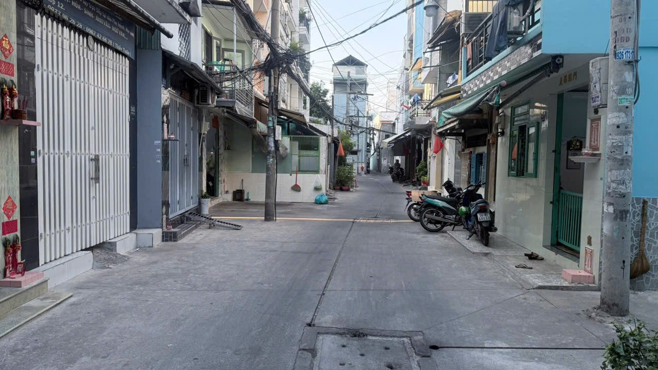 Bán Nhà Quận 11] Nhà 4 Tầng Lê Thị Bạch Cát – 180,9 m2 – Sổ Hồng Riêng – Vào Ở Ngay!