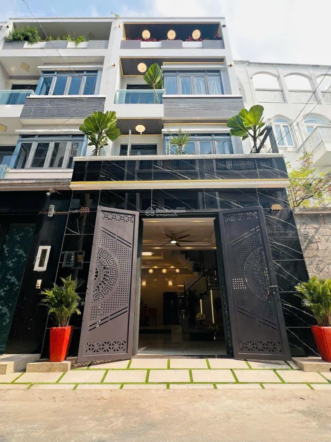 Bán gấp nhà đường Tăng Bạt Hổ, P11, Bình Thạnh, gần ĐH Văn Lang, 65m2, 3tỷ8, đang cho thuê 18tr