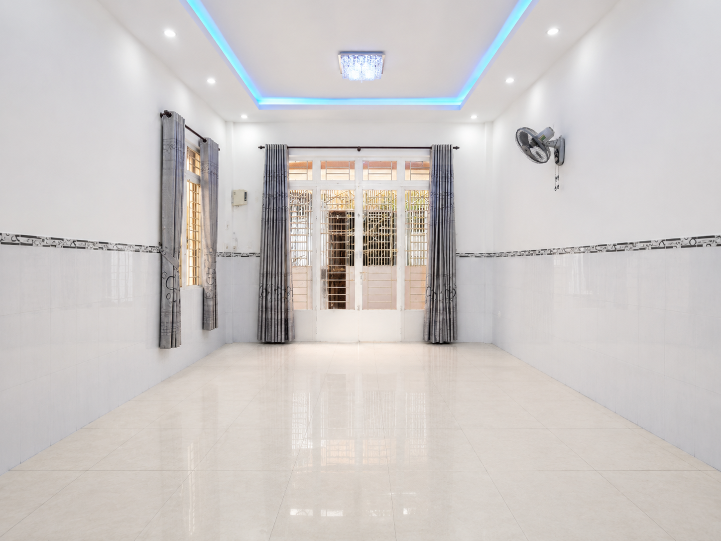 CĂN GÓC LÊ VĂN SỸ Q.3 CHỈ 5.2 TỶ, 33M2. KV GIẾM NHÀ BÁN. KV DÂN TRÍ CAO. ĐÁNG ĐỂ Ở. CĂN D.U.Y NH.ẤT CÒN LẠI