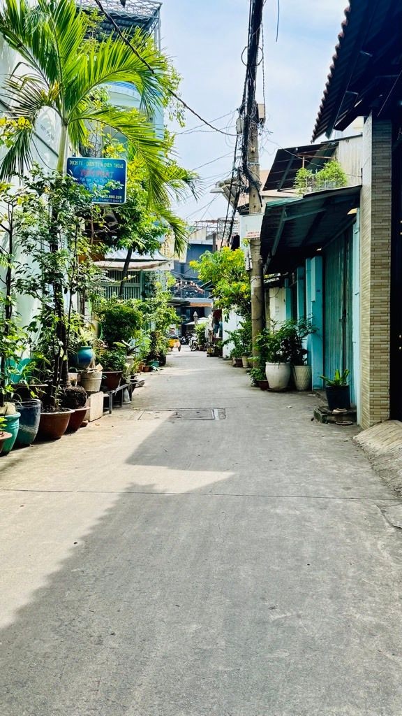 BÁN NHÀ HẺM XE HƠI HẬU GIANG PHÚ LÂM QUẬN 6 80M2 7.6 TỶ NGANG 4,5M TIỆN XÂY MỚI