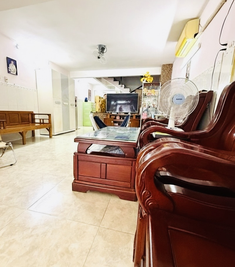Nhà Kinh Dương Vương Q6-Nhà Đẹp-DT 76M2-Nhỉnh 6 Tỏi