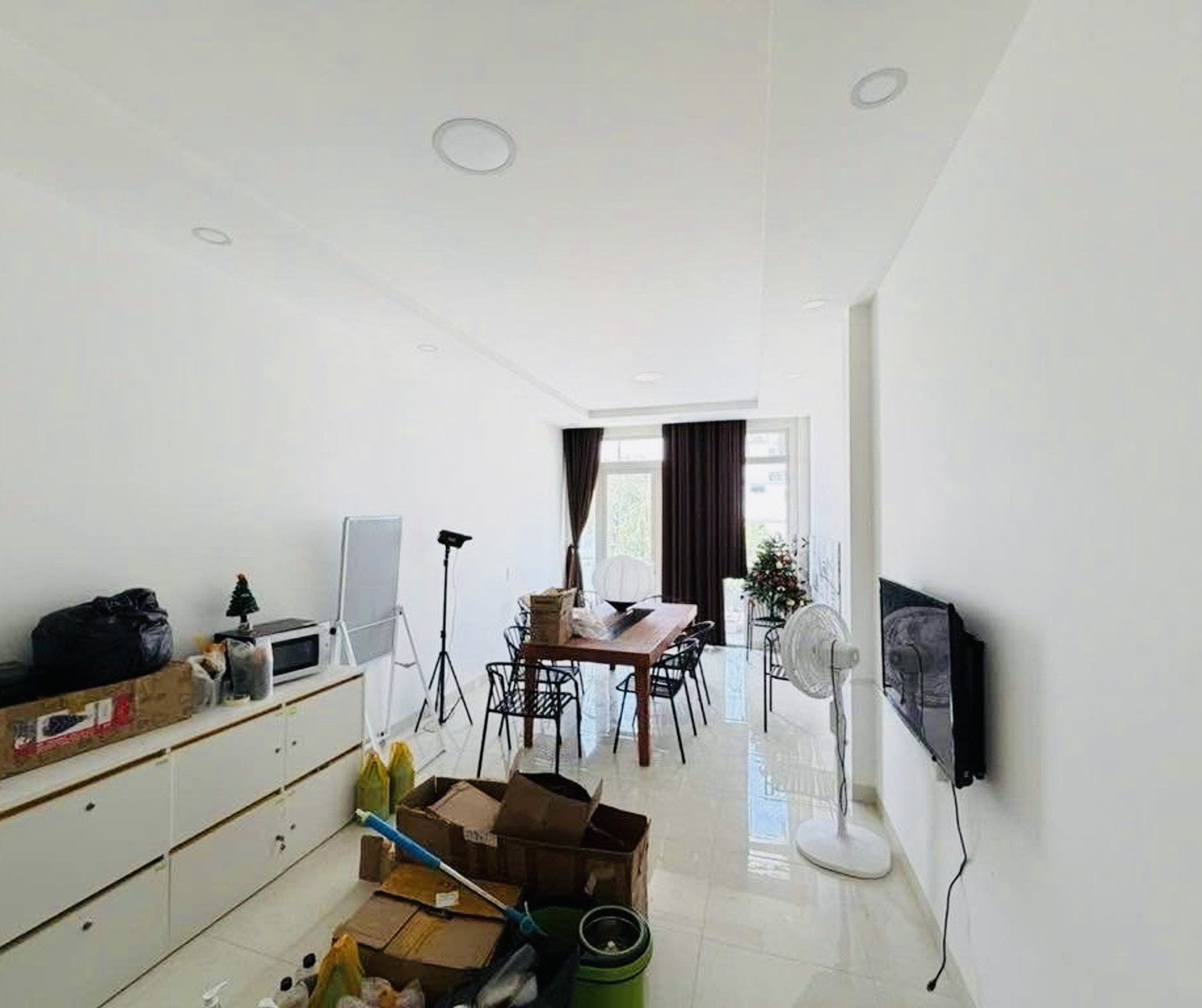 Nhà Đẹp Q6-DT 90 M2-Chỉ Nhỉnh 7 Tỏi-Kinh Dương Vương.