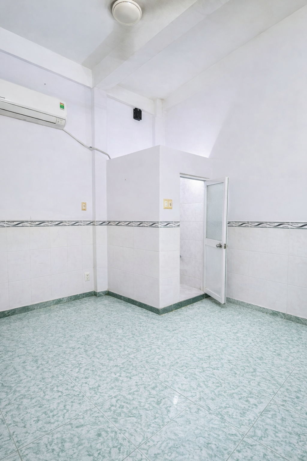 GẤP TRONG TUẦN CĂN 38M2 LÊ VĂN SỸ CHỈ 6 TỶ 3 N.H.ANH K.Ẻ.O MẤT CƠ HỘI