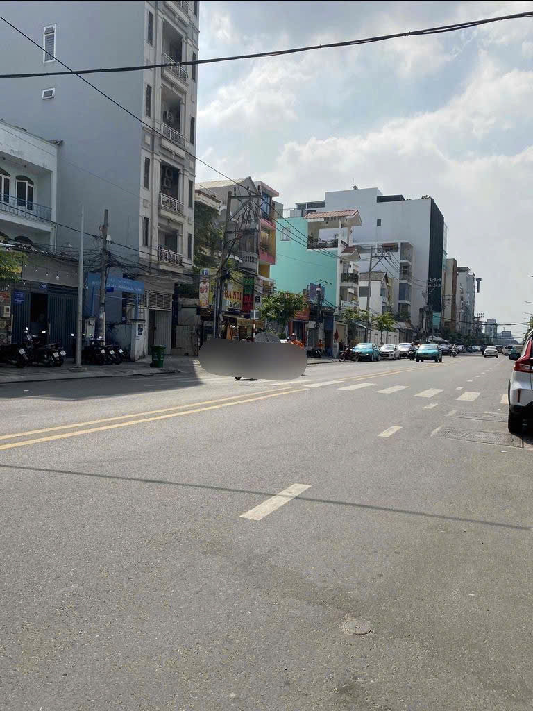 35tr nhà mặt tiền Hoàng Hoa Thám Q.tân bình sát ga T3