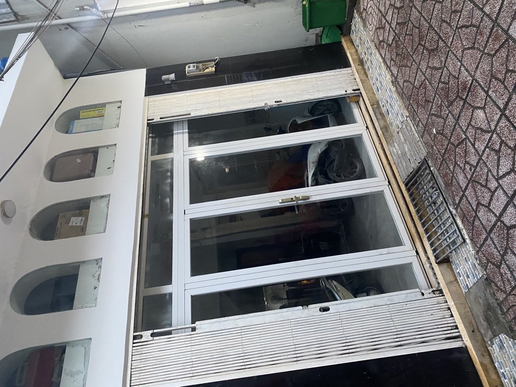 NHÀ 5 TẦNG HXH TÔ HIẾN THÀNH  P. HÒA HƯNG, Q.10  7 PHÒNG NGỦ  GẦN, CV LÊ THỊ RIÊNG