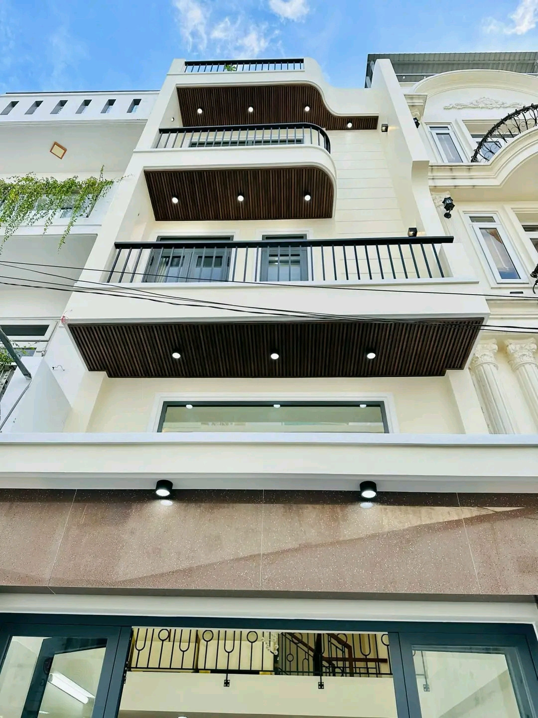 Sở hữu ngay căn nhà Thành Thái 80m2 giá 3tỷ550tr, P14, Q10, sổ riêng chính chủ, ngay cầu vượt 3/2.