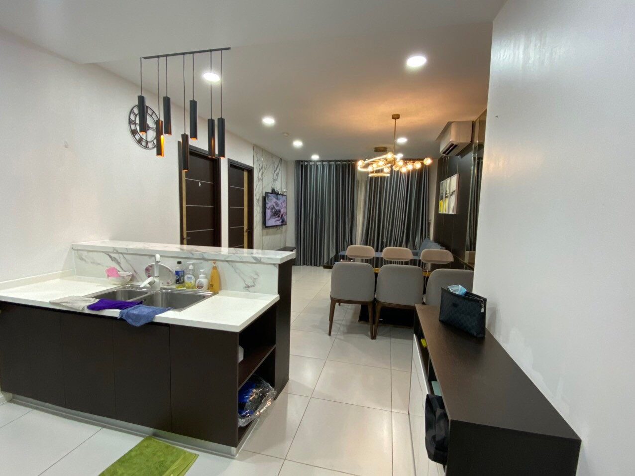 Bán Gấp Căn Hộ Xi Grand Court Quận 10 - 70m², 2PN - Sổ Hồng Riêng - Giá Chỉ 6.8 Tỷ - Nhà Đẹp